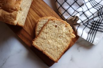 面包机蜂蜜燕麦面包
